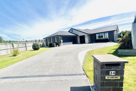 Photo of property in 34 Four Peaks Drive, Wigram, Christchurch, 8025