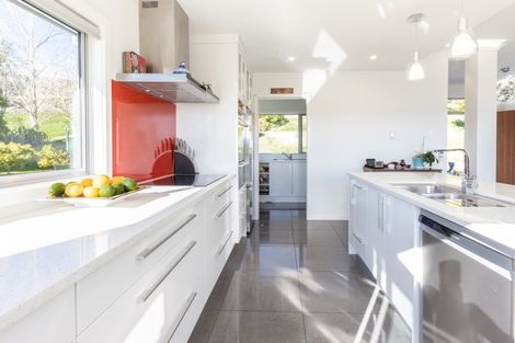 Photo of property in 672 Swamp Road, Puketapu, Napier, 4183