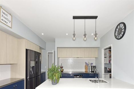 Photo of property in 5 Collier Drive, Halswell, Christchurch, 8025