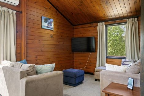 Photo of property in 65 Rangiamohia Road, Turangi, 3334