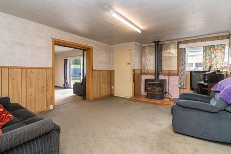 Photo of property in 14 Neill Street, Green Island, Dunedin, 9018