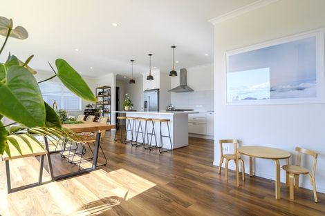 Photo of property in 15 Damien Place, Ohauiti, Tauranga, 3112