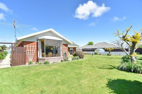 Photo of property in 15 Chartwell Close, Rangiora, 7400
