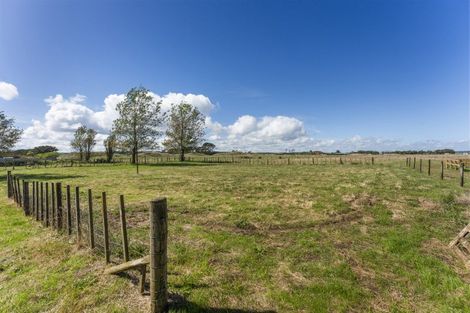 Photo of property in 36 Waitai Street, Castlecliff, Whanganui, 4501