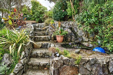 Photo of property in 13 Taumaru Avenue, Lowry Bay, Lower Hutt, 5013