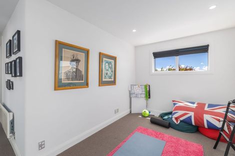 Photo of property in 51a Main Road, Redcliffs, Christchurch, 8081