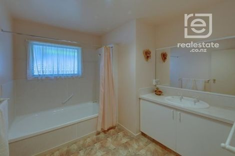 Photo of property in 164a Kitchener Road, Pukekohe, 2120