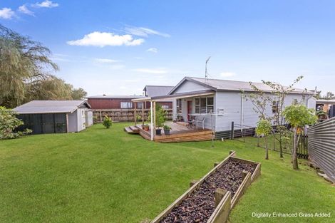 Photo of property in 13 Makere Street, Waitara, 4320