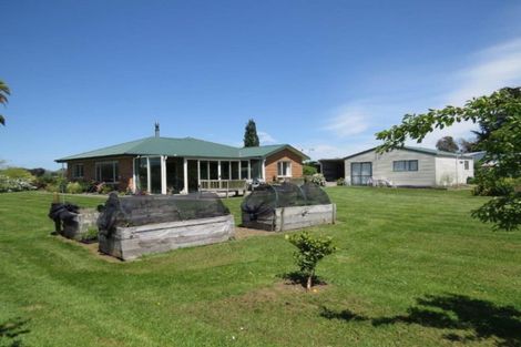 Photo of property in 28 West Road, Mangatainoka, Pahiatua, 4982