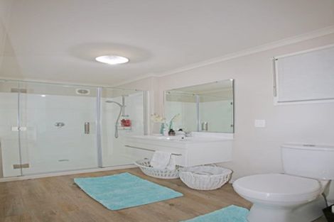 Photo of property in 29 Bella Vista Drive, Gulf Harbour, Whangaparaoa, 0930