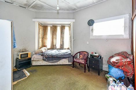Photo of property in 21 Gray Avenue, Mangere East, Auckland, 2024