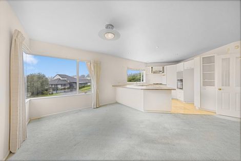 Photo of property in 2/3 Jacanas Place, Unsworth Heights, Auckland, 0632