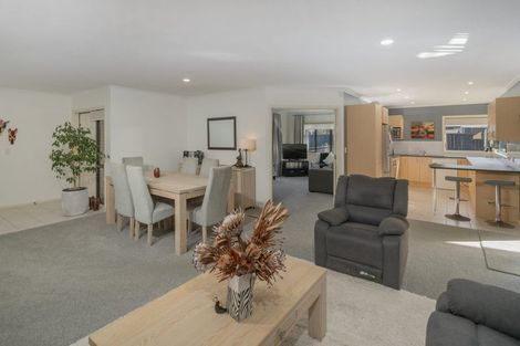 Photo of property in 11 Cobham Lane, Whitianga, 3510