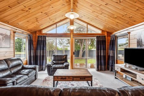 Photo of property in 122 Potae Avenue, Lytton West, Gisborne, 4010