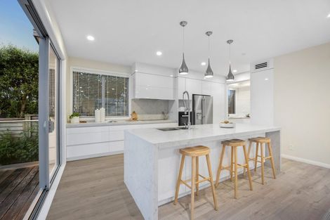 Photo of property in 7 Bounty Road, Long Bay, Auckland, 0630