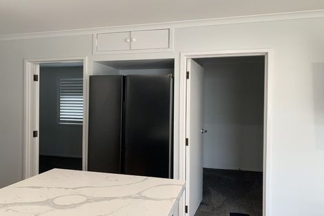 Photo of property in 381 Oceanbeach Road, Mount Maunganui, 3116