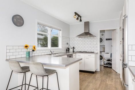 Photo of property in 22 Lomita Road, Johnsonville, Wellington, 6037