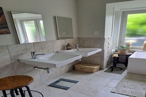 Photo of property in 66 Braid Road, St Andrews, Hamilton, 3200