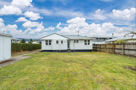 Photo of property in 30 Mawake Place, Turangi, 3334