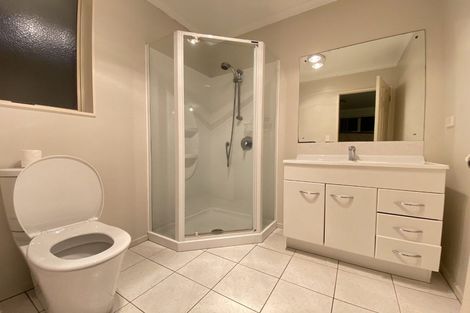 Photo of property in 10 San Bernadino Drive, Henderson, Auckland, 0612