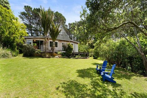 Photo of property in 2447 Port Waikato-waikaretu Road, Waikaretu, Tuakau, 2695