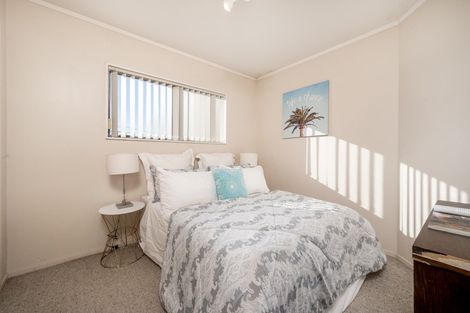 Photo of property in 2/145 Bucklands Beach Road, Bucklands Beach, Auckland, 2012
