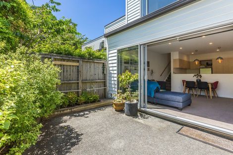 Photo of property in 12/7 Handyside Street, Tawa, Wellington, 5028