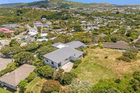Photo of property in 109 Black Rock Road, Newlands, Wellington, 6037