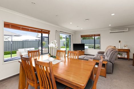 Photo of property in 53 Russell Robertson Drive, Havelock North, 4130