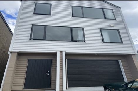 Photo of property in 14 Herekino Street, Westgate, Auckland, 0814