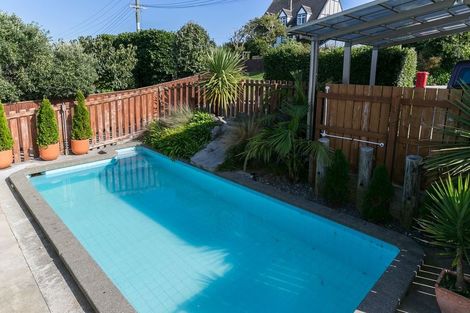 Photo of property in 3 Wright Street, Titahi Bay, Porirua, 5022