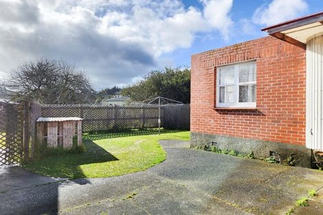 Photo of property in 13 Hawthorn Crescent, Stokes Valley, Lower Hutt, 5019