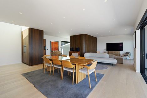 Photo of property in 82 Princes Drive, Britannia Heights, Nelson, 7010