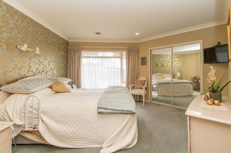 Photo of property in 3c Hinau Street, Inglewood, 4330