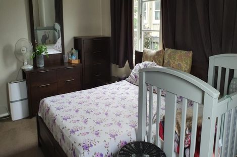 Photo of property in 125 Molesworth Street, Taita, Lower Hutt, 5011