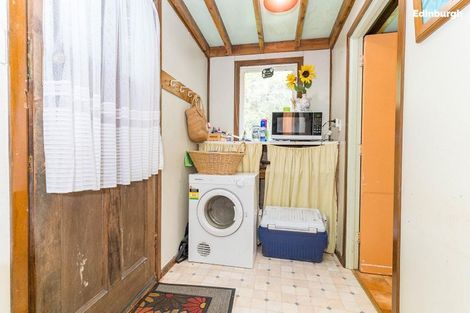 Photo of property in 20 Cosy Dell Road, North Dunedin, Dunedin, 9016