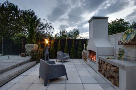 Photo of property in 12 Farndon Road, Clive, 4102