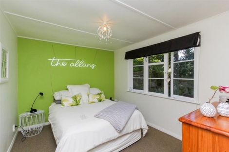 Photo of property in 20 Fitzroy Road, Fitzroy, New Plymouth, 4312