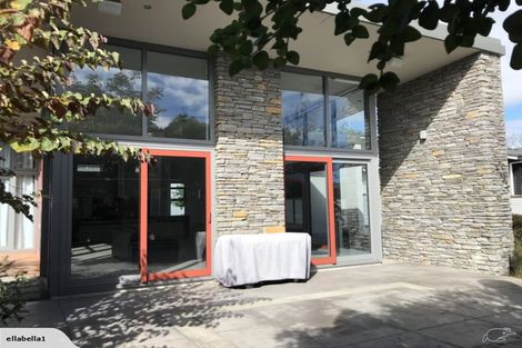 Photo of property in 16 Roberts Street, Martinborough, 5711