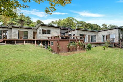 Photo of property in 7 Opanuku Road, Henderson Valley, Auckland, 0612