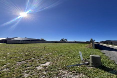 Photo of property in 25 Greig Crescent, Amberley, 7481