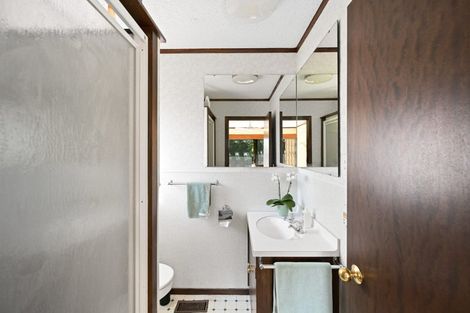 Photo of property in 16 Wilfred Street, St Andrews, Hamilton, 3200