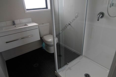 Photo of property in 104 Bowhill Road, New Brighton, Christchurch, 8083