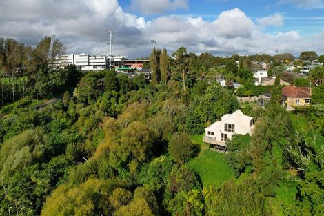 Photo of property in 26 Taniwha Street, Frankton, Hamilton, 3204