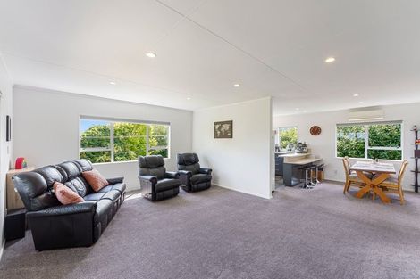 Photo of property in 83 Huia Street, Waikanae, 5036