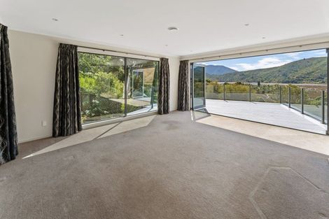 Photo of property in 5 Beach Place, Havelock, 7100