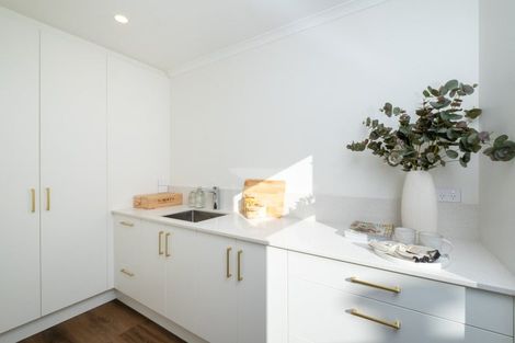 Photo of property in 76 Pelorus Avenue, Poraiti, Napier, 4112