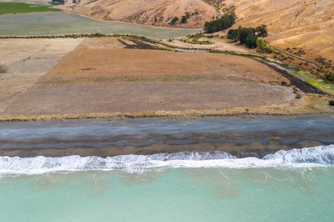 Photo of property in 377 Cable Station Road, Blind River, Seddon, 7285