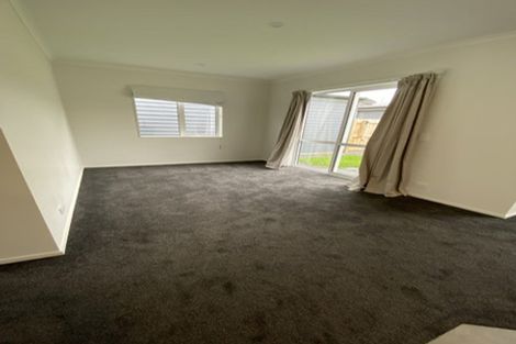 Photo of property in 34 Harore Road, Takanini, 2112