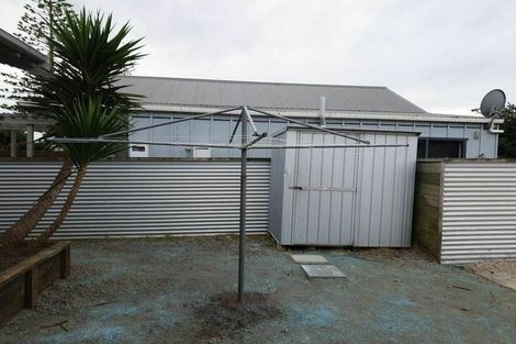Photo of property in 25 Pukeko Place, Westshore, Napier, 4110